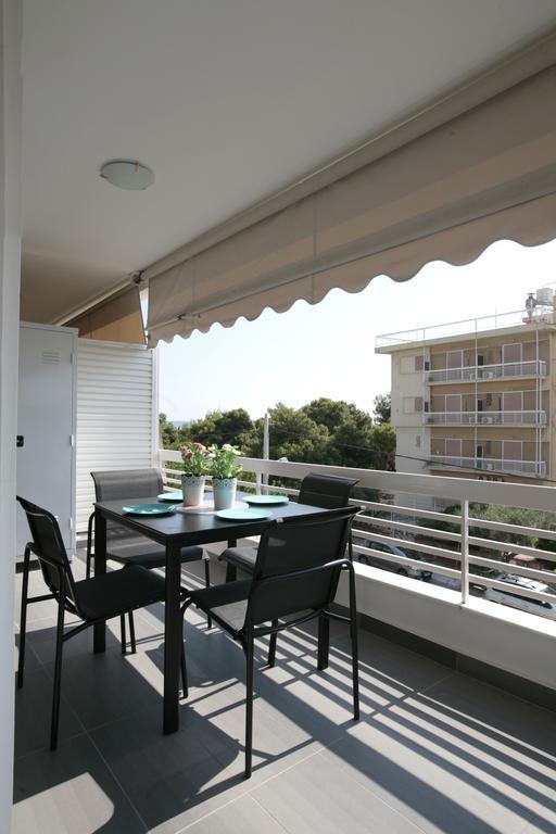 Elegant Flat In Athenian Riviera Apartamento Exterior foto